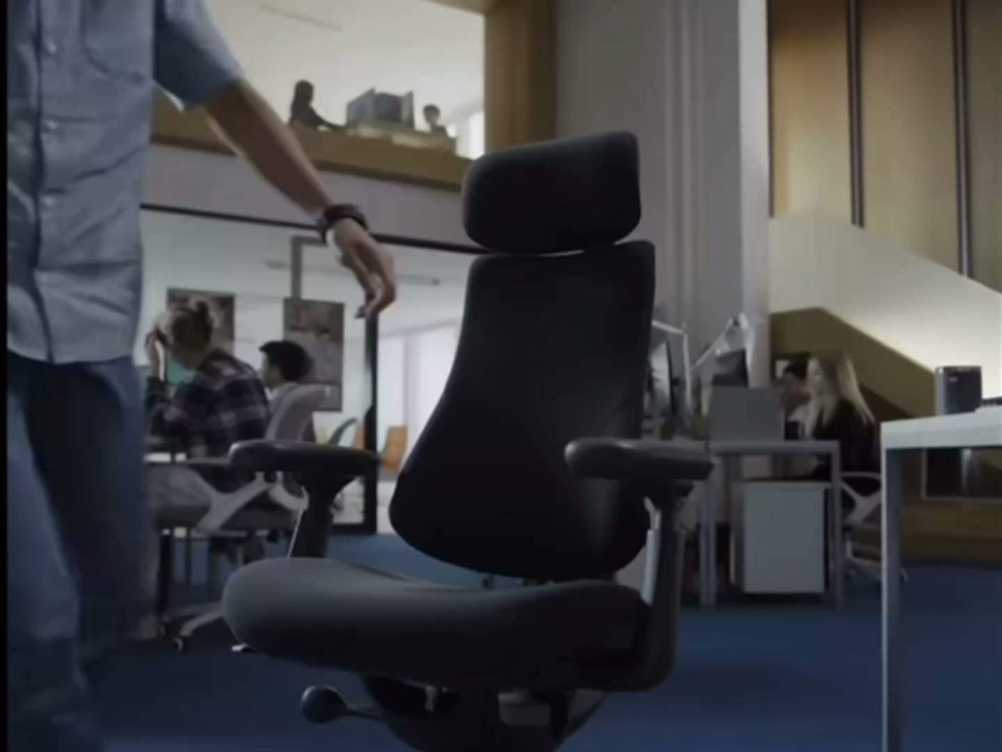 LiberNovo Omni Dynamic Ergonomic Chair